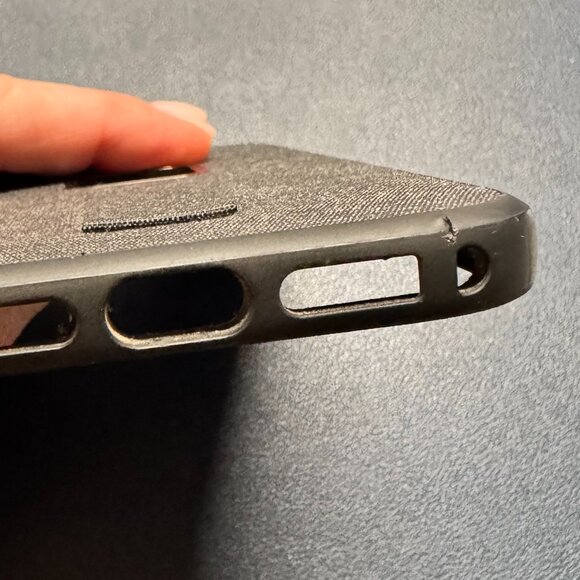 Peak Design Everyday Case w/ Loop for iPhone 13 Pro - Picture 5 of 5